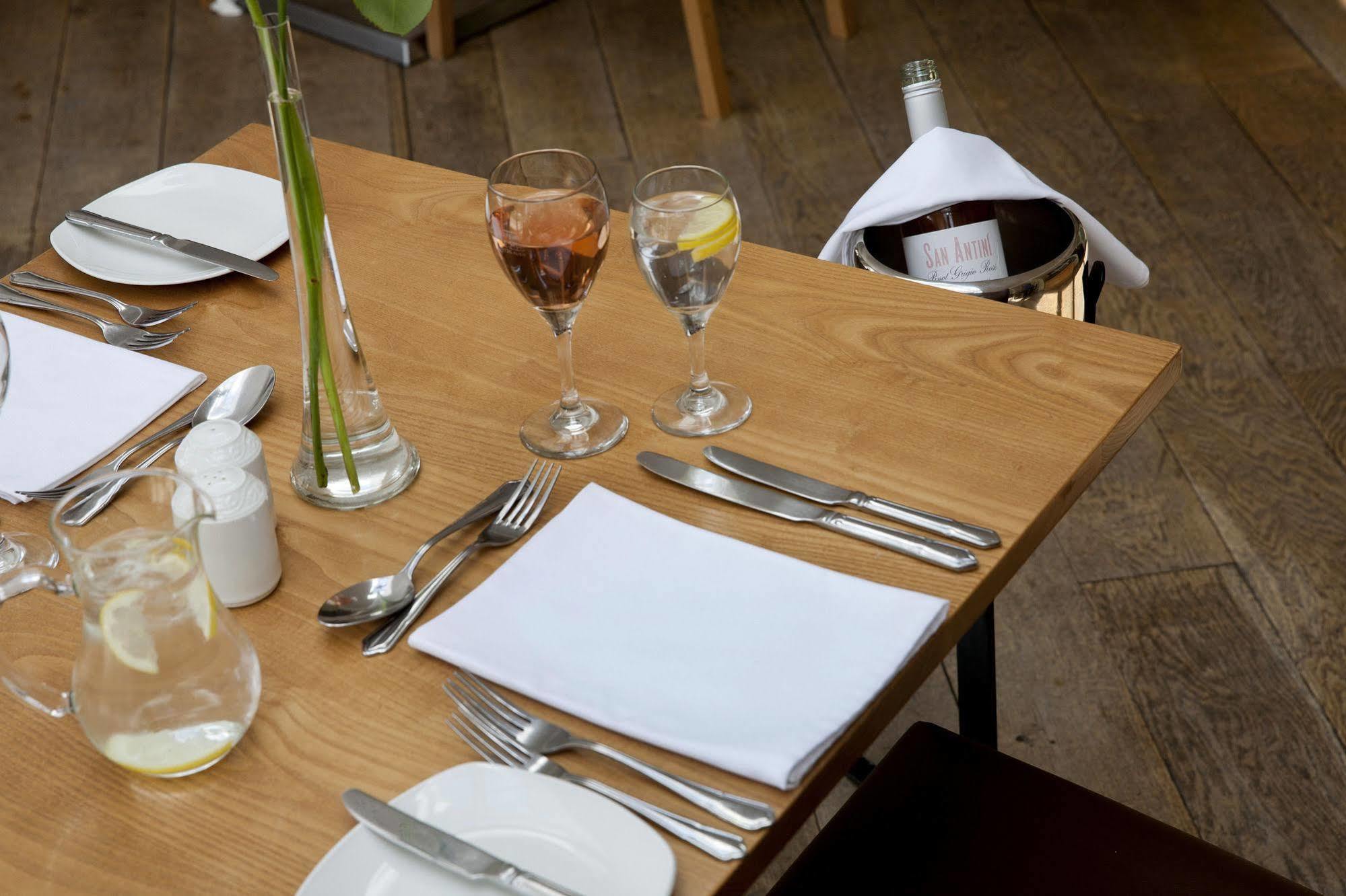 Little Silver Country Hotel Tenterden Exterior photo